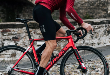 Kerékpáros ruházat, ami nem ismer kompromisszumot – prémium megoldások hűvös napokra