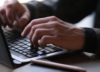 A számítógépes adatrögzítő tanfolyam, mint karrierépítő lehetőség